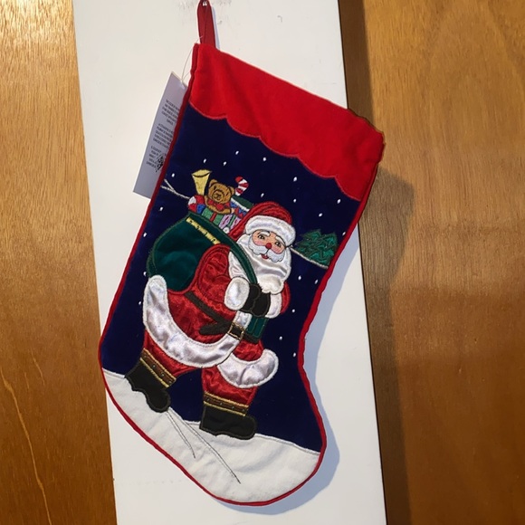 🎄🧑‍🎄🎄NWT Vintage Embroidered Santa Velvet Stocking - Picture 4 of 7